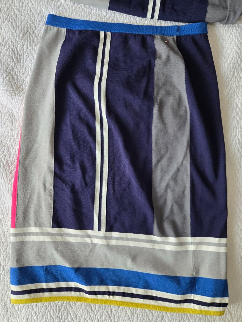 Tommy Hilfiger pencil skirt set - Picture 4 of 4